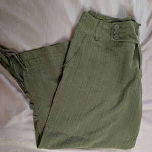 Vintage BeBe Olive Green Silk Capri Pants With Button And Tie Details